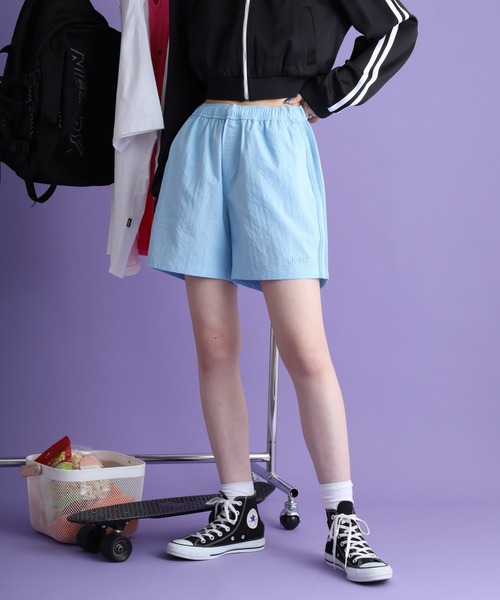 NERDY(ノルディ)の「シアサッカー ハーフパンツ(その他パンツ・メンズ・ホワイト/ブルー/ブラック・LL/L/S/M/SS)」の1枚目の写真