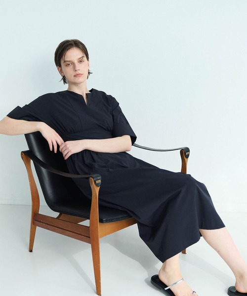 N.O.R.C（ノーク）の「ソフトタイプライターコクーンワンピース【COOL MOTION】（ワンピース・レディース・ネイビー/サックスブルー・S/M）」の7枚目の写真