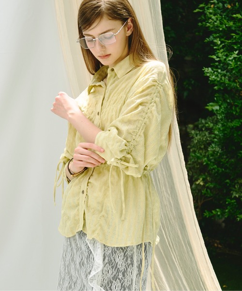loin nuit(ロワンニュイ)の「shirring ribbon tops / シャーリングリボントップス(シャツ/ブラウス・レディース・ホワイト/ライトグリーン・FREE)」の21枚目の写真