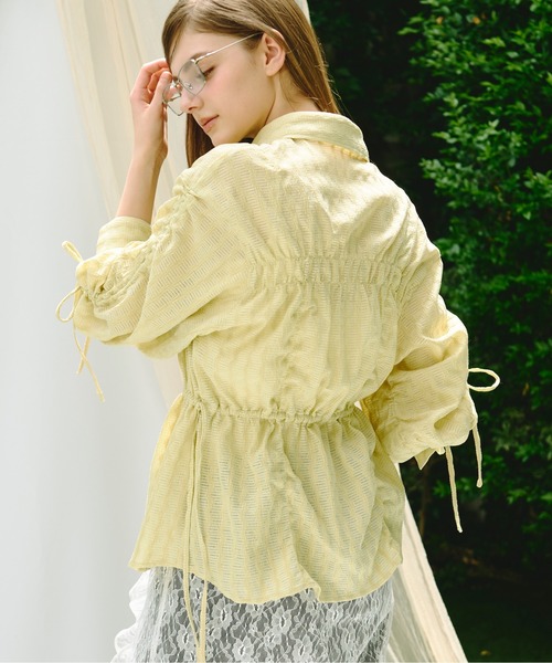 loin nuit（ロワンニュイ）の「shirring ribbon tops / シャーリング