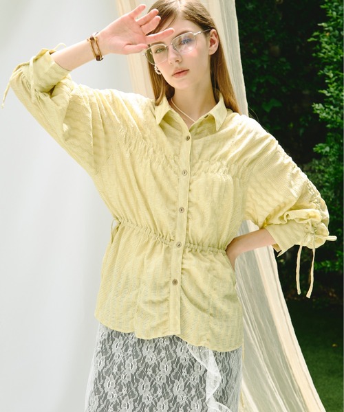 loin nuit（ロワンニュイ）の「shirring ribbon tops / シャーリング