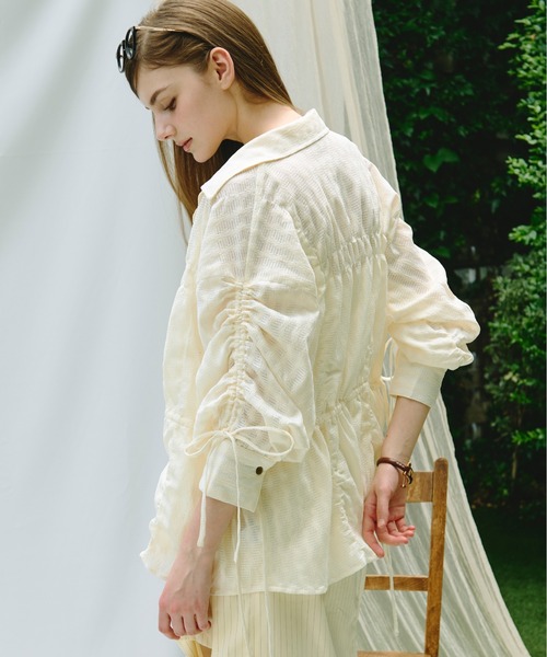 loin nuit(ロワンニュイ)の「shirring ribbon tops / シャーリングリボントップス(シャツ/ブラウス・レディース・ホワイト/ライトグリーン・FREE)」の10枚目の写真