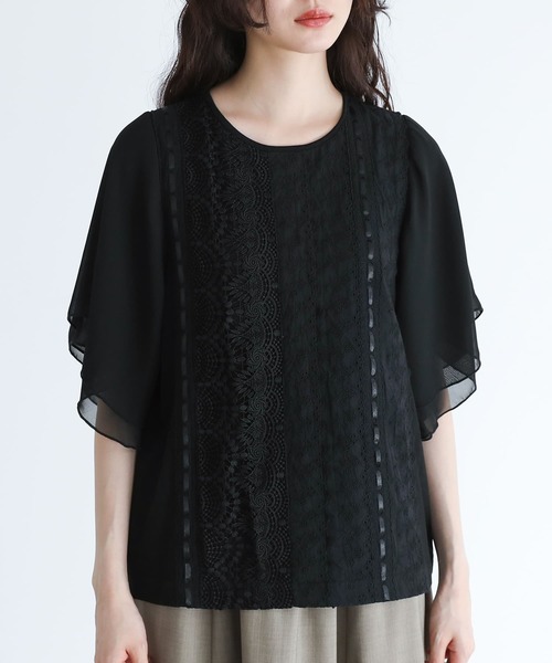 somari imagination(ソマリ イマジネーション)の「『フレア袖レースデザインカットソー』(Tシャツ/カットソー・レディース・オフホワイト/ブラック・1/2)」の10枚目の写真