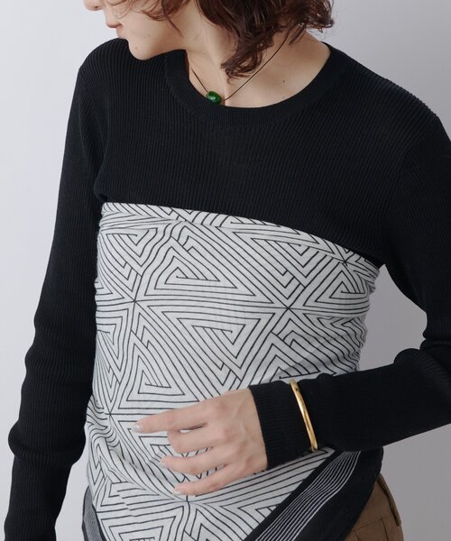 RIVE DROITE（リヴドロワ）の「【アレンジ自在！】スクエアストール（ストール/ショール・レディース・マスタード/ブラック・FREE）」の5枚目の写真