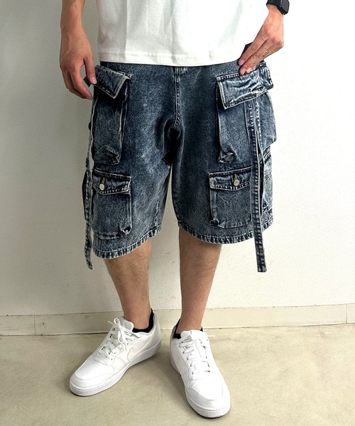 ARCADE(アーケード)の「10.5oz ルーズフィット テクノカーゴ デニムハーフパンツ HALHAM(カーゴパンツ・メンズ・ブルー/ブラック・XL/M/L)」の2枚目の写真