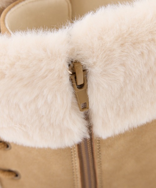 one after another NICE CLAUP（ワンアフターアナザーナイスクラップ）の「【再入荷】マイナス3キロ見えレースアップムートンブーツ（ブーツ・レディース・ダークブラウン/ベージュ・L/M/S）」の3枚目の写真