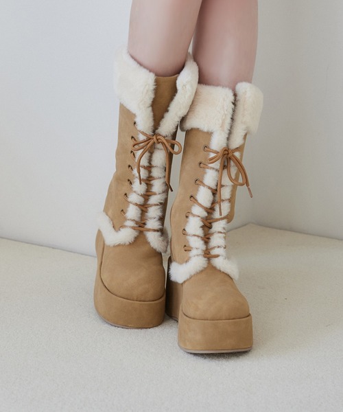 one after another NICE CLAUP（ワンアフターアナザーナイスクラップ）の「【再入荷】マイナス3キロ見えレースアップムートンブーツ（ブーツ・レディース・ダークブラウン/ベージュ・L/M/S）」の19枚目の写真