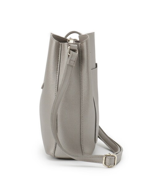 grove(グローブ)の「人間工学ベルトタッセル縦型ショルダー(ショルダーバッグ・レディース・モスグリーン/ボルドー/シルバー系その他/ブラック・00)」の16枚目の写真