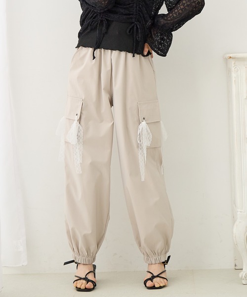 Amourire girl（アムリールガール）の「レースリボン カーゴパンツ（カーゴパンツ・キッズ・パープル/オフホワイト/グレー・140cm/160cm/150cm/130cm）」の6枚目の写真