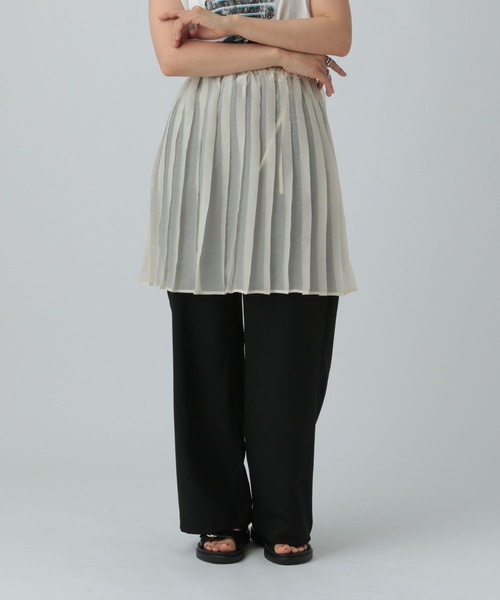 LEPSIM（レプシィム）の「プリーツレイヤードスカート　525630（スカート・レディース・ブラック/アイボリー・FREE）」の3枚目の写真