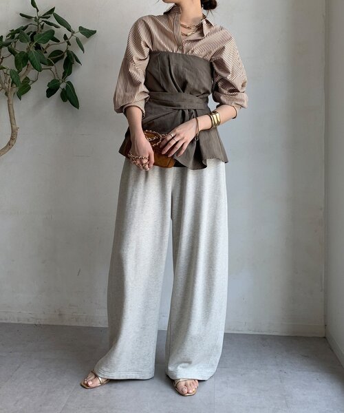 DouDou（ドゥドゥ）の「アシメタックビスチェ（シャツ/ブラウス・レディース・チャコールグレー/カーキ/ブラック/ベージュ・FREE）」の11枚目の写真