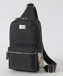 ブルーレーベル　クレストブリッジ　ボディーバッグ　ウエストポーチ　ブラック BLUE LABEL / BLACK LABEL CRESTBRIDGE｜ブルーレーベル