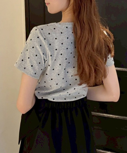 one after another NICE CLAUP(ワンアフターアナザーナイスクラップ)の「ワンポイント刺繍ドットTシャツ(Tシャツ/カットソー・レディース・杢グレー/アイボリー/ブラック・FREE)」の16枚目の写真