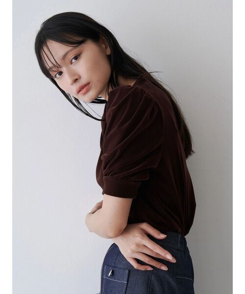 TONAL（トーナル）の「フロッキーチュールギャザースリーブトップス（Tシャツ/カットソー・レディース・ミント/グレー/ブラウン・MEDIUM）」の10枚目の写真