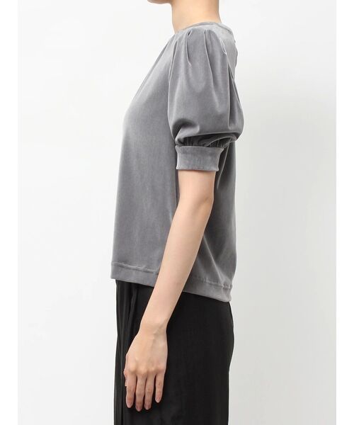 TONAL（トーナル）の「フロッキーチュールギャザースリーブトップス（Tシャツ/カットソー・レディース・ミント/グレー/ブラウン・MEDIUM）」の14枚目の写真