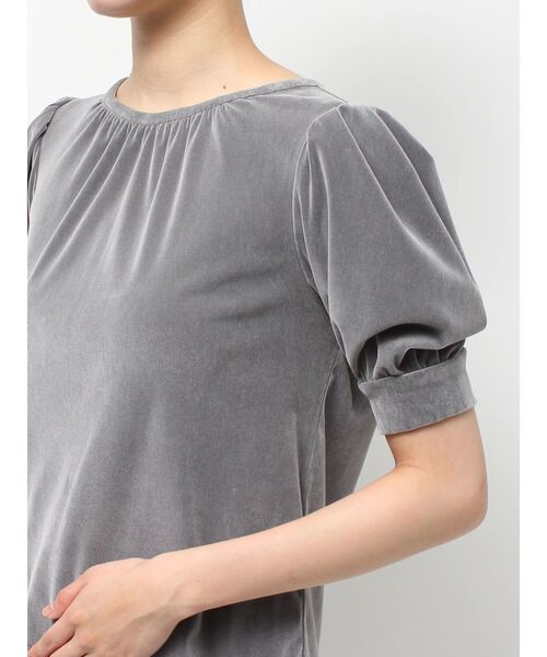 TONAL（トーナル）の「フロッキーチュールギャザースリーブトップス（Tシャツ/カットソー・レディース・ミント/グレー/ブラウン・MEDIUM）」の17枚目の写真