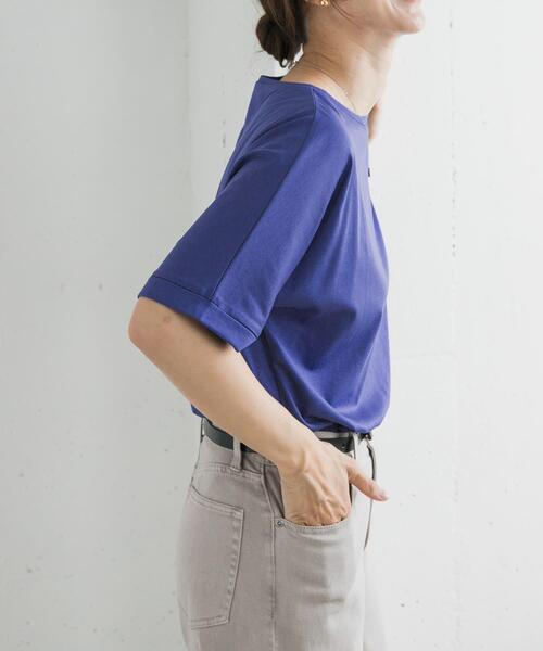 URBAN RESEARCH DOORS（アーバンリサーチドアーズ）の「『UVカット/接触冷感 /マシンウォッシャブル』シルキーコットンロールスリーブプルオーバー（Tシャツ/カットソー・レディース・ブラック/オフホワイト/ブラック系その他/ロイヤルブルー・MEDIUM）」の12枚目の写真