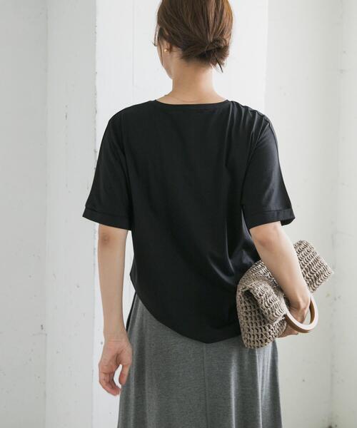 URBAN RESEARCH DOORS（アーバンリサーチドアーズ）の「『UVカット/接触冷感 /マシンウォッシャブル』シルキーコットンロールスリーブプルオーバー（Tシャツ/カットソー・レディース・ブラック/オフホワイト/ブラック系その他/ロイヤルブルー・MEDIUM）」の22枚目の写真