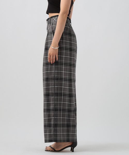 BAYFLOW（ベイフロー）の「チェック柄ワイドパンツ（その他パンツ・レディース・ホワイト/ブラウン/ブラック・FREE）」の12枚目の写真
