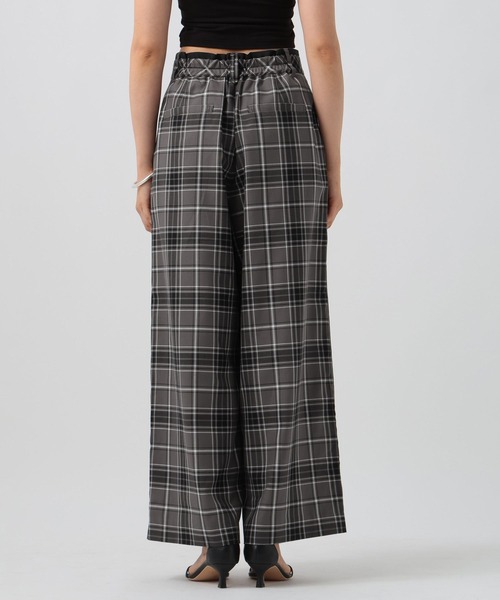 BAYFLOW（ベイフロー）の「チェック柄ワイドパンツ（その他パンツ・レディース・ホワイト/ブラウン/ブラック・FREE）」の13枚目の写真