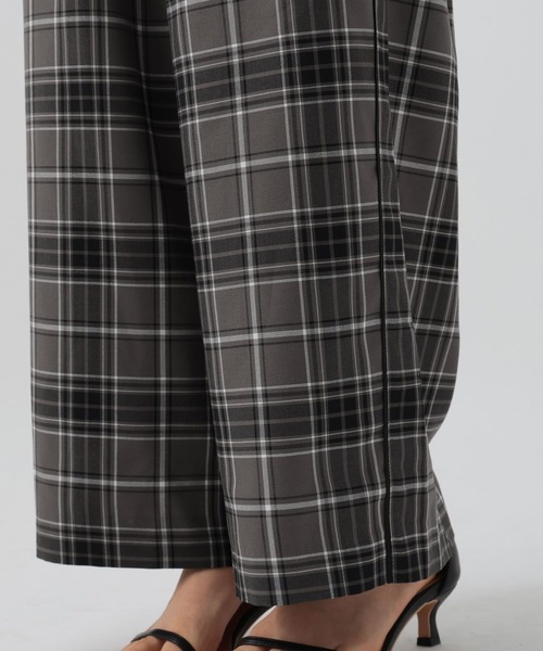 BAYFLOW（ベイフロー）の「チェック柄ワイドパンツ（その他パンツ・レディース・ホワイト/ブラウン/ブラック・FREE）」の16枚目の写真