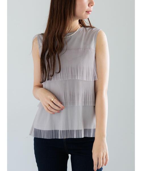 Te chichi(テチチ)の「ティアードチュールプリーツブラウス(シャツ/ブラウス・レディース・シルバーグレー/グリーン/ブラック・F)」の3枚目の写真