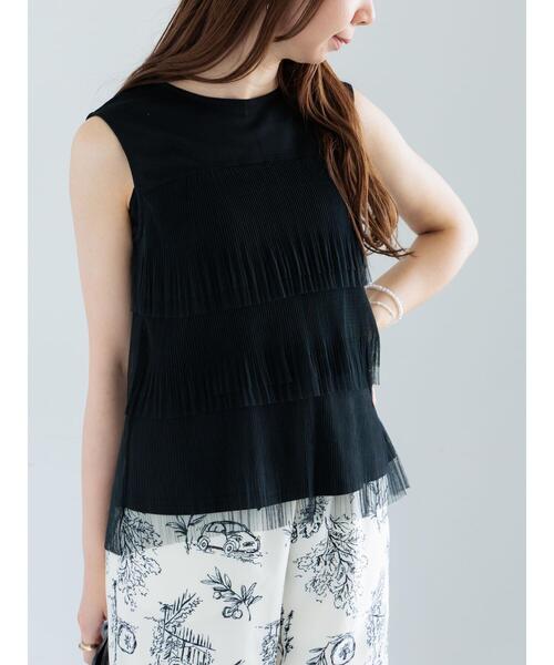 Te chichi(テチチ)の「ティアードチュールプリーツブラウス(シャツ/ブラウス・レディース・シルバーグレー/グリーン/ブラック・F)」の2枚目の写真