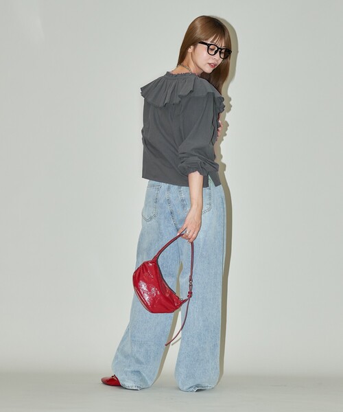 PUBLUX(パブリュクス)の「PUBLUX/パブリュクス フリル ボイル ブラウス 限定展開(シャツ/ブラウス・レディース・オフホワイト/チャコールグレー・フリ-)」の10枚目の写真