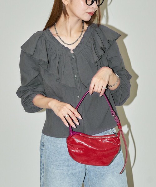 PUBLUX(パブリュクス)の「PUBLUX/パブリュクス フリル ボイル ブラウス 限定展開(シャツ/ブラウス・レディース・オフホワイト/チャコールグレー・フリ-)」の12枚目の写真