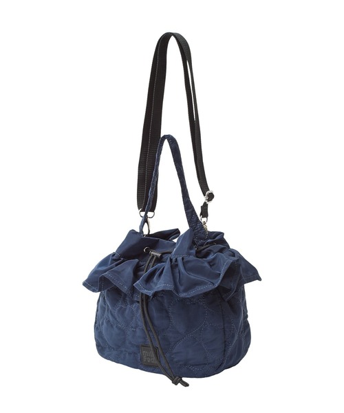 MILKFED.(ミルクフェド)の「HEART QUILTED DRAWSTRING BAG(ショルダーバッグ・レディース・ネイビー/オフホワイト/ピンク・ONE SIZE)」の11枚目の写真