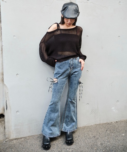 WEGO（ウィゴー）の「WEGO/カットアウトリボンストレッチデニムフレアパンツ（デニムパンツ・レディース・コバルトブルー/ブラック系3/スカイブルー・SMALL/MEDIUM）」の17枚目の写真