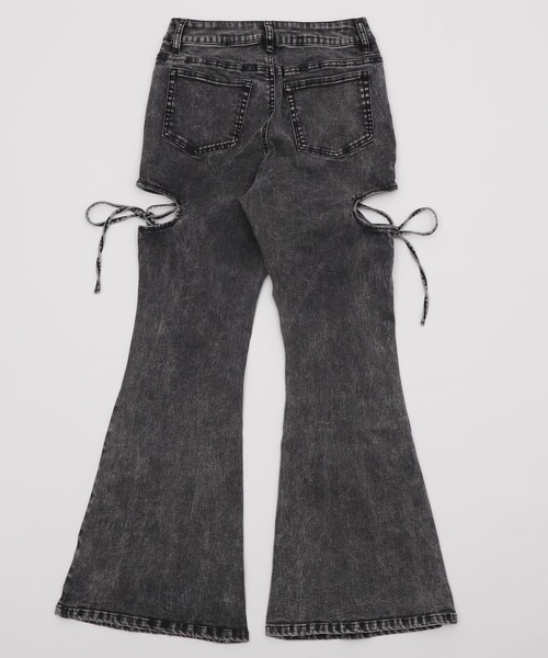 WEGO（ウィゴー）の「WEGO/カットアウトリボンストレッチデニムフレアパンツ（デニムパンツ・レディース・コバルトブルー/ブラック系3/スカイブルー・SMALL/MEDIUM）」の9枚目の写真