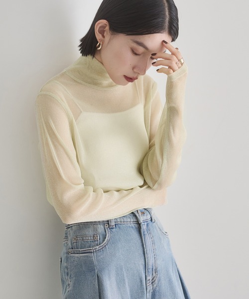 hunch(ハンチ)の「ラメシアー ハイネックトップス(Tシャツ/カットソー・レディース・オフホワイト/グレー/チャコール/ダークブラウン/ダークグレー/レモンイエロー/ライトブルー/ピンク・FREE)」の7枚目の写真