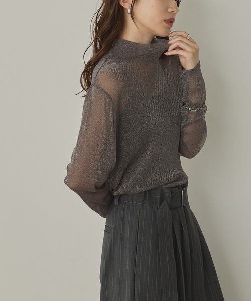 hunch(ハンチ)の「ラメシアー ハイネックトップス(Tシャツ/カットソー・レディース・オフホワイト/グレー/チャコール/ダークブラウン/ダークグレー/レモンイエロー/ライトブルー/ピンク・FREE)」の20枚目の写真