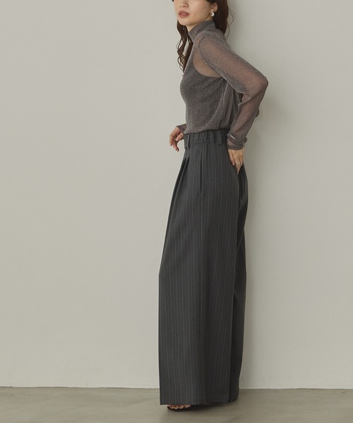 hunch(ハンチ)の「ラメシアー ハイネックトップス(Tシャツ/カットソー・レディース・オフホワイト/グレー/チャコール/ダークブラウン/ダークグレー/レモンイエロー/ライトブルー/ピンク・FREE)」の14枚目の写真