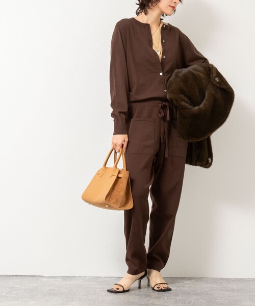 Rie Miller（リエミラー）の「《手洗い可能》《セットアップ対応》ニットオールインワン（つなぎ/オールインワン・レディース・ネイビー/ダークブラウン/ブラック・1/2）」の5枚目の写真