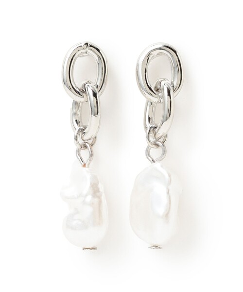 B:MING by BEAMS（ビーミングバイビームス）の「チェーン フェイク パール ピアス（ピアス（両耳用）・レディース・ゴールド/シルバー・ONE SIZE）」の3枚目の写真