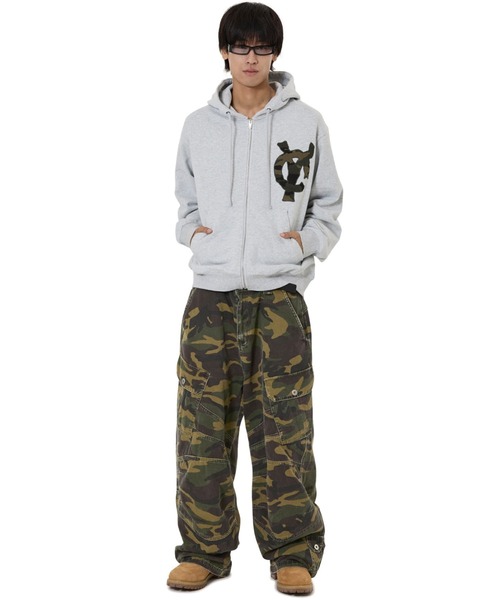 OY(オーワイ)の「『OY/オーワイ』LOGO PATCH HOODIE ZIP UP/ロゴパッチジップアップパーカー(パーカー・レディース・グレー・M/L)」の7枚目の写真