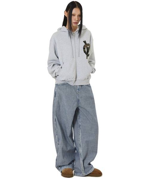 OY(オーワイ)の「『OY/オーワイ』LOGO PATCH HOODIE ZIP UP/ロゴパッチジップアップパーカー(パーカー・レディース・グレー・M/L)」の5枚目の写真