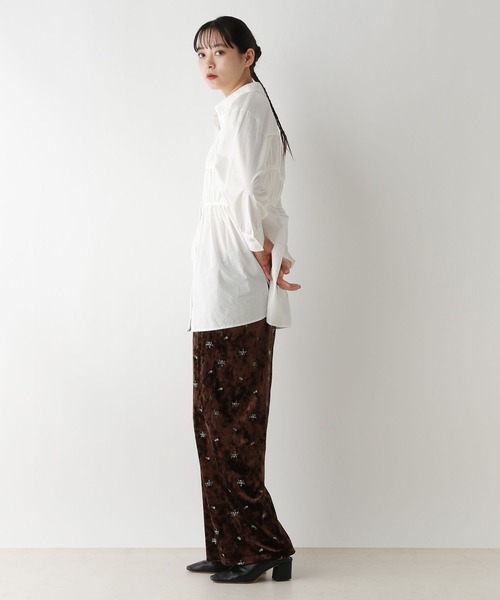 RAGEBLUE(レイジブルー)の「ギャザーチュニックシャツ(シャツ/ブラウス・レディース・ホワイト/レッド・FREE)」の7枚目の写真