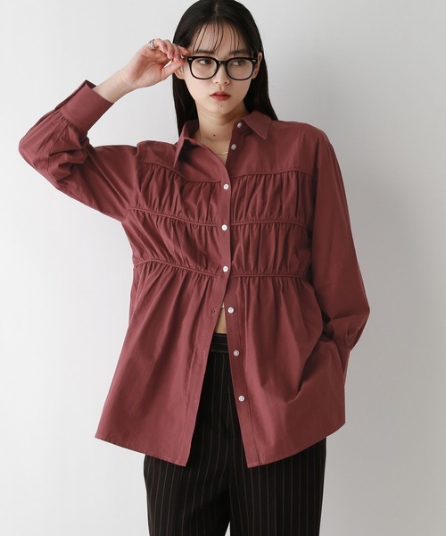 RAGEBLUE(レイジブルー)の「ギャザーチュニックシャツ(シャツ/ブラウス・レディース・ホワイト/レッド・FREE)」の11枚目の写真