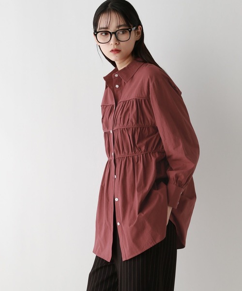 RAGEBLUE(レイジブルー)の「ギャザーチュニックシャツ(シャツ/ブラウス・レディース・ホワイト/レッド・FREE)」の12枚目の写真