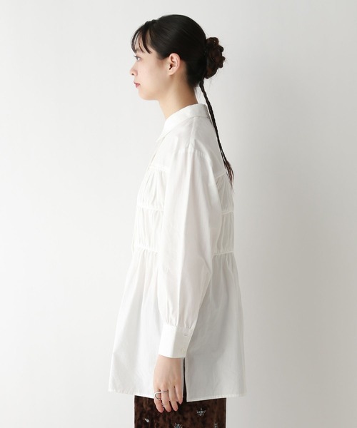 RAGEBLUE(レイジブルー)の「ギャザーチュニックシャツ(シャツ/ブラウス・レディース・ホワイト/レッド・FREE)」の13枚目の写真