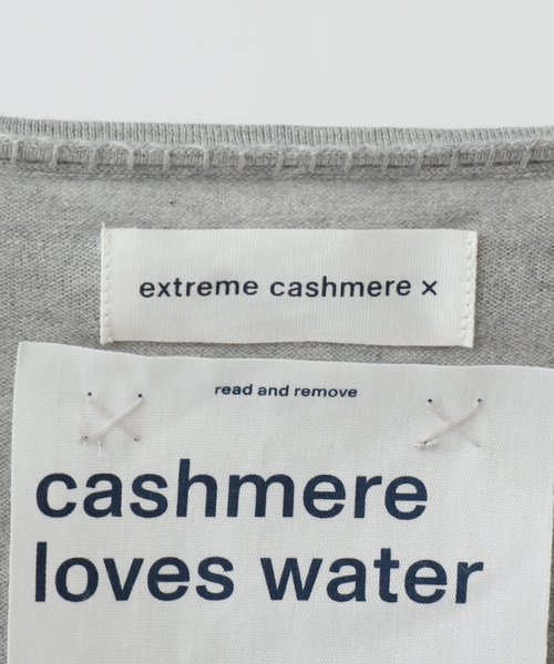 extreme cashmere（エクストリーム　カシミヤ）の「EXTREME CASHMERE X AMERICA：ニット（ニット/セーター・レディース・ライトグレー/ピンク・FREE）」の14枚目の写真