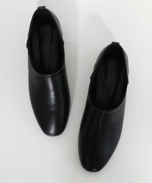 hiamu(ヒアム)の「ヒアムロゴポイントミニマルローファー/hiamu 1st collection(ローファー・レディース・ブラウン/ブラック/ブラック系その他・23.0cm/23.5cm/24.0cm/24.5cm/25.0cm)」の5枚目の写真