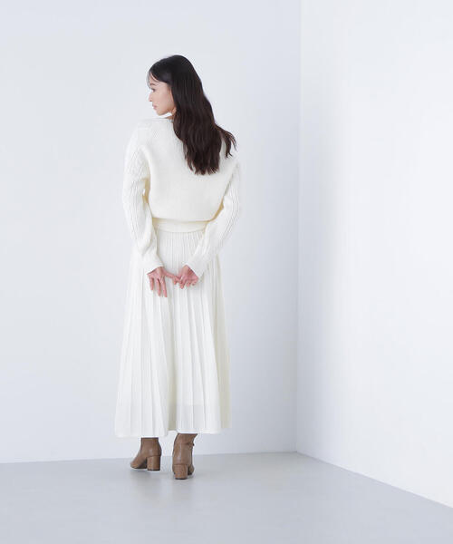 NATURAL BEAUTY BASIC(ナチュラルビューティーベーシック)の「◇ケーブルニットセットアップ(ワンピース・レディース・ブルー/オフホワイト/チャコールグレー・MEDIUM/P/S)」の20枚目の写真