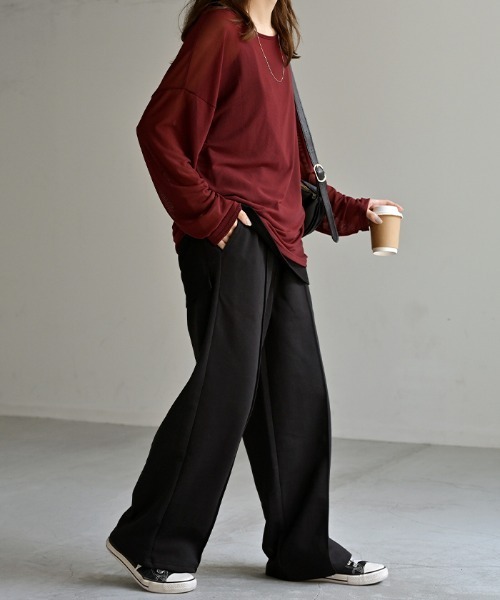 HUG.U（ハグユー）の「選べる2丈 「きれい見え」 スウェットワイドパンツ（スウェットパンツ・レディース・ライトブルー/ブラック/アイボリー/ダークブラウン/ライトグレー/レッド/ダークグレー・レギュラー丈/トール丈）」の20枚目の写真