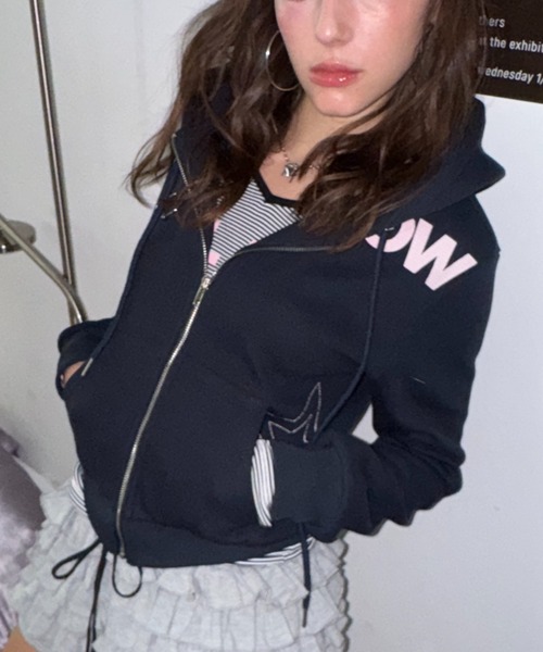 SHAGGIE(シャギー)の「【ViVi掲載】ボディピアス付きワッフルパーカー(パーカー・レディース・グレー/カモフラージュ/ネイビー・FREE)」の11枚目の写真