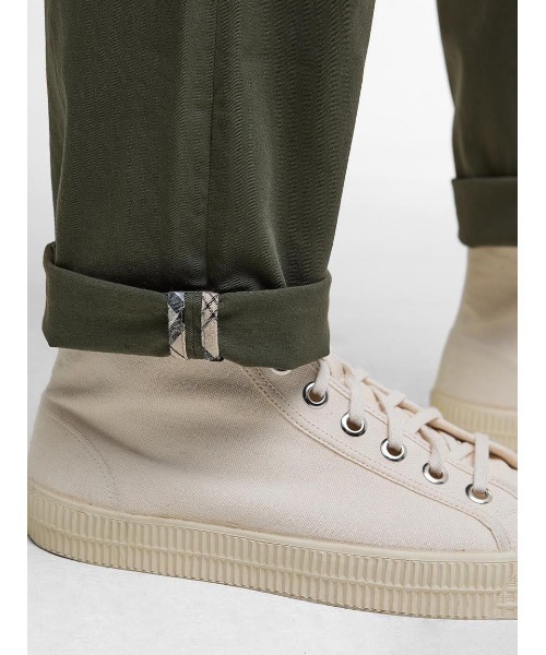 Barbour（バブアー）の「テーパード ストレッチ パンツ（その他パンツ・メンズ・オリーブ/ベージュ・28/30/32）」の14枚目の写真