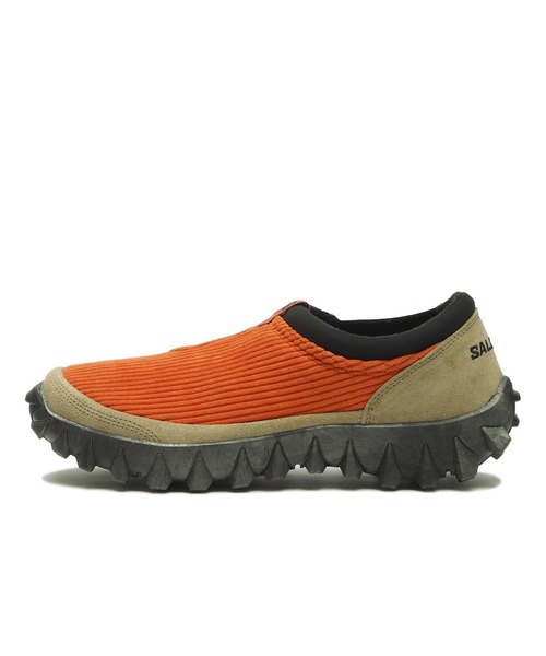 SALOMON（サロモン）の「SNOWCLOG CORDUROY　L47794600（スニーカー・メンズ・レッド・22.5cm/23.0cm/23.5cm/24.0cm/24.5cm/25.0cm/25.5cm/26.0cm/26.5cm/27.0cm/27.5cm/28.0cm/28.5cm/29.0cm/30.0cm）」の4枚目の写真